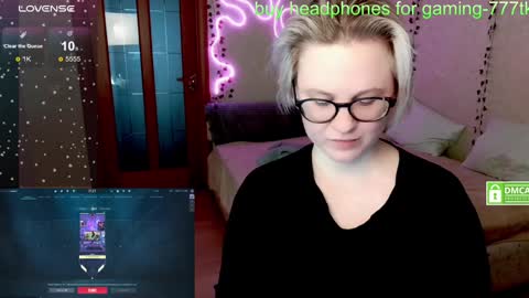 chloue and Gretta online show from January 20, 2025, 6:21 pm