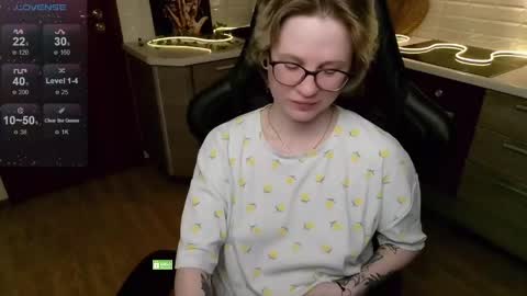 chloue and Gretta online show from May 21, 2026, 6:59 pm