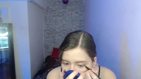 Snapshot of _emaa_ chatting on November 27, 2025, 2:24 am _emaa_ online show from November 27, 2025, 2:24 am