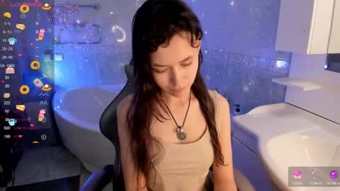 _emily__strike_ online show from October 15, 2025, 9:53 am