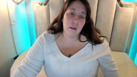 Emily  online show from September 13, 2025, 12:49 pm