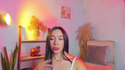 emma morryson online show from April 17, 2026, 9:07 pm