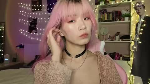 EveEva online show from March 10, 2026, 1:10 am