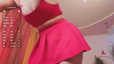 Evie online show from January 19, 2025, 6:53 am