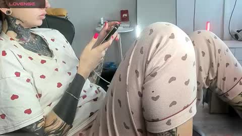 Alis online show from November 8, 2025, 8:47 am