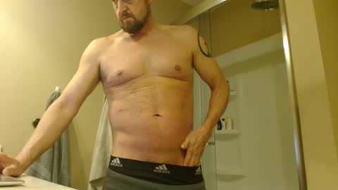 Snapshot of _freekjo chatting on January 5, 2025, 1:35 am _freekjo online show from January 5, 2025, 1:35 am