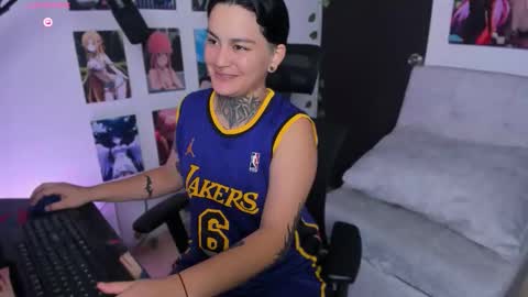 Snapshot of _gleep chatting on November 17, 2025, 1:44 am LEEP online show from November 17, 2025, 1:44 am