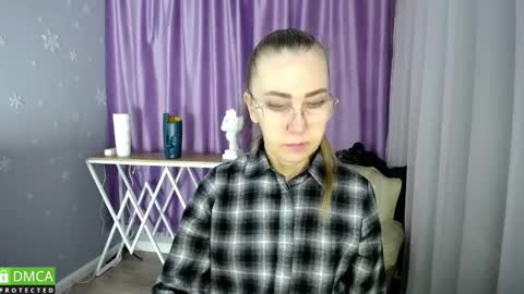 _greybunny_ online show from January 26, 2025, 9:08 am