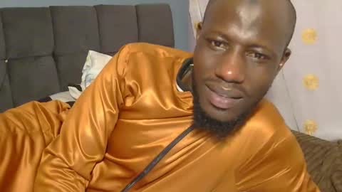 _hairlyboy online show from November 7, 2025, 2:06 pm