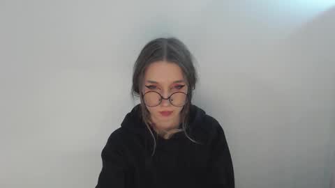 Hannaolotl online show from December 19, 2025, 12:12 pm