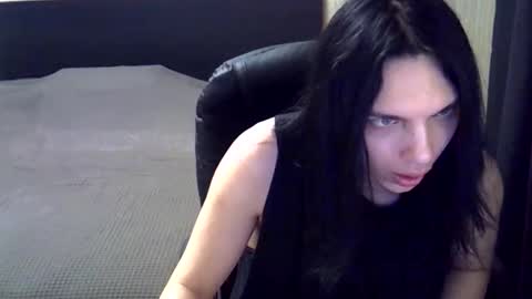 Snapshot of _hell_boy__ chatting on January 14, 2026, 1:22 am Geremy online show from January 14, 2026, 1:22 am