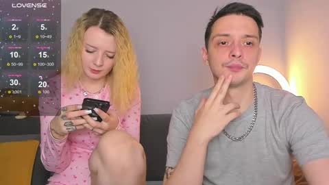 _hey_scarlett_ online show from October 5, 2025, 4:49 pm