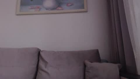 Snapshot of _hidden_frommymoom_ chatting on February 23, 2026, 5:27 am Criss4u online show from February 23, 2026, 5:27 am