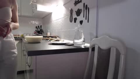 Criss4u online show from March 5, 2026, 6:26 pm