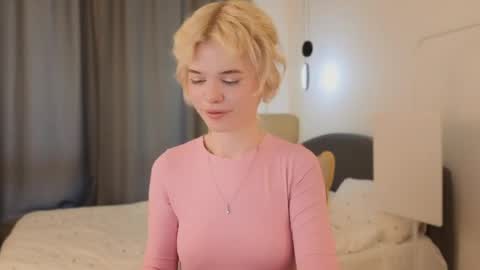 Alisha online show from May 25, 2026, 1:17 pm