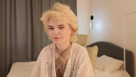 Alisha online show from June 1, 2026, 12:18 pm