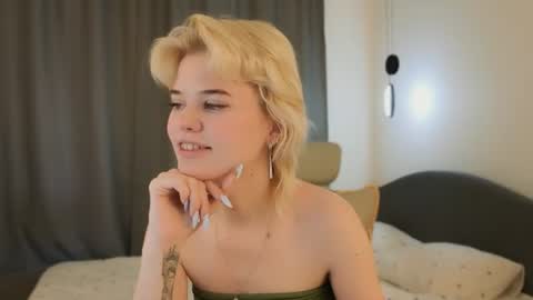 Alisha online show from June 14, 2026, 1:24 pm
