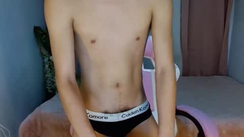 AUSTINE online show from May 26, 2026, 2:46 pm
