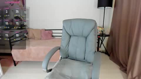 Snapshot of _i_d_a_ chatting on February 20, 2025, 4:18 am Ida online show from February 20, 2025, 4:18 am