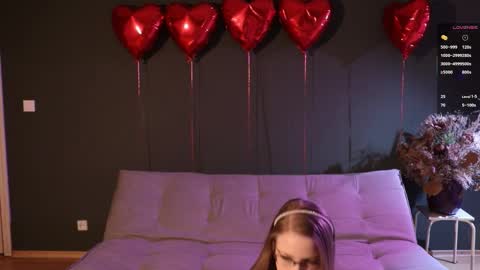 stefania stesha stef online show from February 22, 2026, 4:27 pm