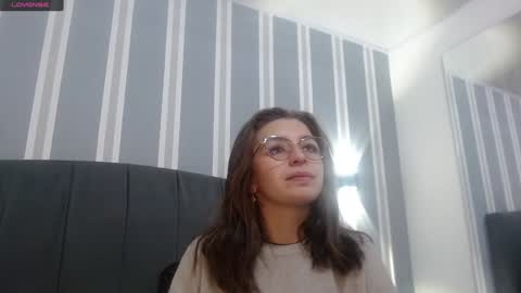 Snapshot of _isaabellaa chatting on December 15, 2024, 11:34 am Isa online show from December 15, 2024, 11:34 am