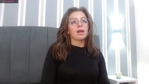 Snapshot of _isaabellaa chatting on December 15, 2024, 8:47 pm Isa online show from December 15, 2024, 8:47 pm