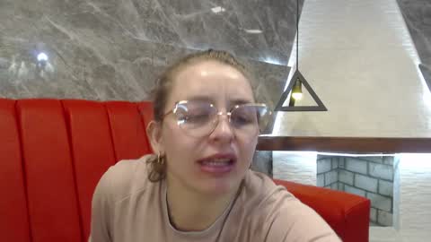 Snapshot of _isaabellaa chatting on January 15, 2025, 2:24 pm Isa online show from January 15, 2025, 2:24 pm