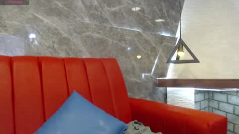 Snapshot of _isaabellaa chatting on January 17, 2025, 5:30 pm Isa online show from January 17, 2025, 5:30 pm