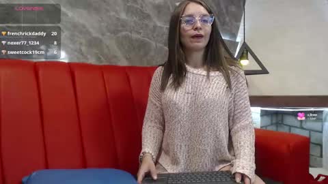 Snapshot of _isaabellaa chatting on March 9, 2025, 2:32 pm Isa online show from March 9, 2025, 2:32 pm