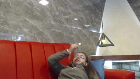 Snapshot of _isaabellaa chatting on March 12, 2025, 11:20 am Isa online show from March 12, 2025, 11:20 am