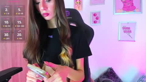 Snapshot of _ivanna_volk chatting on October 28, 2025, 12:25 am Ivanna online show from October 28, 2025, 12:25 am