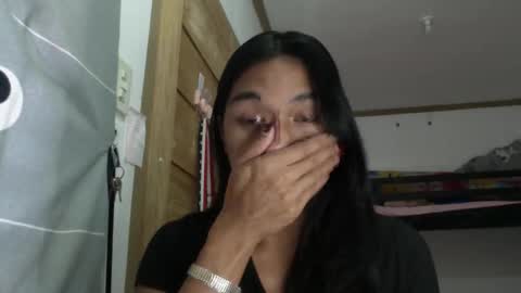 Snapshot of _iwantyourx chatting on September 12, 2025, 7:52 am KIA online show from September 12, 2025, 7:52 am