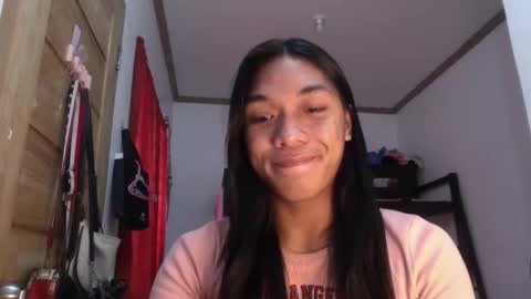 Snapshot of _iwantyourx chatting on September 17, 2025, 11:28 pm KIA online show from September 17, 2025, 11:28 pm