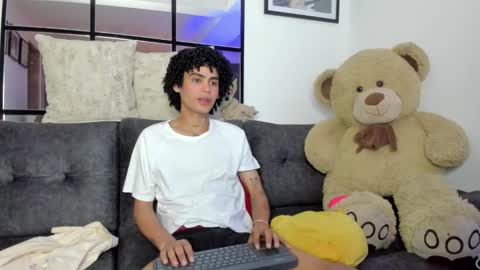 Jay online show from January 15, 2025, 5:50 am