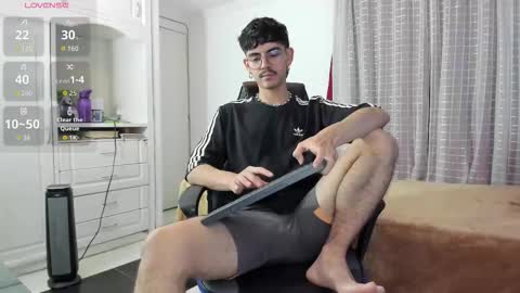 James online show from March 10, 2026, 3:33 am