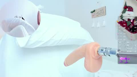 _jasminnee_ online show from November 29, 2025, 1:14 pm