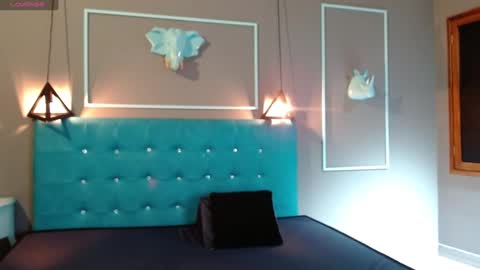 _jeessy online show from September 28, 2025, 4:51 am