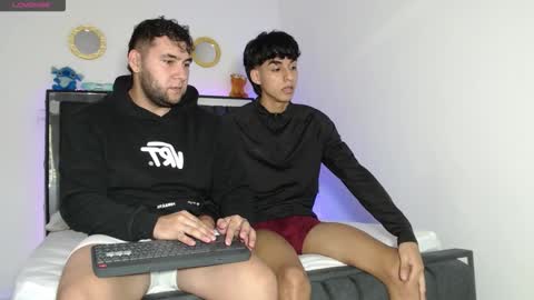 Snapshot of _jhossua_and_valerio_ chatting on January 31, 2026, 9:35 pm JHOSSUA VALERIO online show from January 31, 2026, 9:35 pm