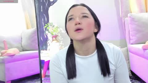    online show from April 10, 2026, 4:44 pm