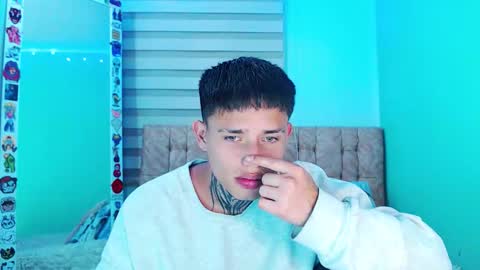 Snapshot of _justinmoon2 chatting on December 19, 2025, 3:24 am mod online show from December 19, 2025, 3:24 am