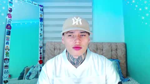 Snapshot of _justinmoon2 chatting on January 7, 2026, 3:53 am mod online show from January 7, 2026, 3:53 am