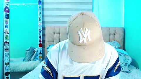 Snapshot of _justinmoon2 chatting on February 9, 2026, 12:25 am mod online show from February 9, 2026, 12:25 am