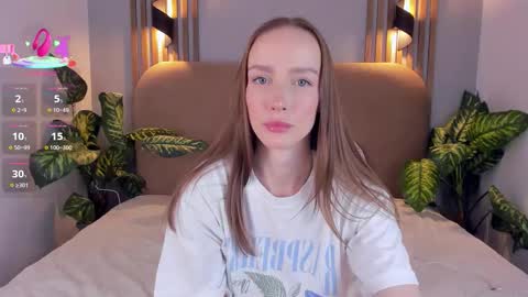 Snapshot of _k2__ chatting on October 21, 2025, 7:20 am Kira online show from October 21, 2025, 7:20 am