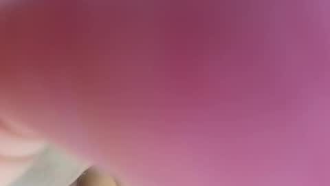 Kira online show from May 7, 2026, 9:14 am