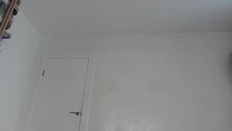 Snapshot of _kapelka_ chatting on May 24, 2026, 2:16 am KAPELKA online show from May 24, 2026, 2:16 am