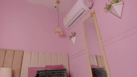 karol online show from October 28, 2025, 6:43 pm