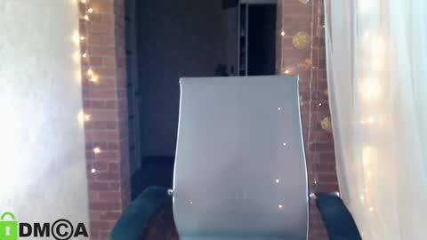 Snapshot of _karolina chatting on December 7, 2024, 3:08 pm karolina online show from December 7, 2024, 3:08 pm