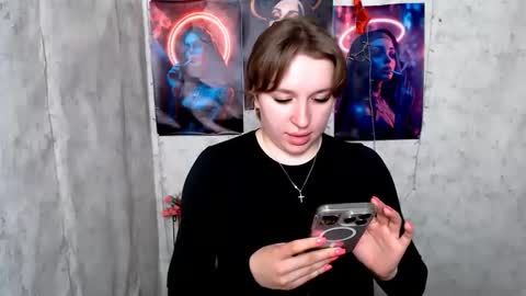 Snapshot of _kassiarayne_ chatting on April 16, 2026, 12:06 pm Kassie online show from April 16, 2026, 12:06 pm