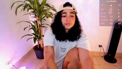     online show from December 14, 2025, 4:18 am