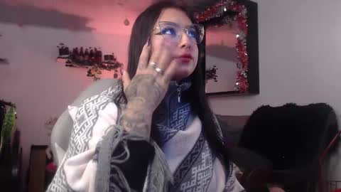 Snapshot of _kat_sweet chatting on December 5, 2025, 3:37 am Cata online show from December 5, 2025, 3:37 am